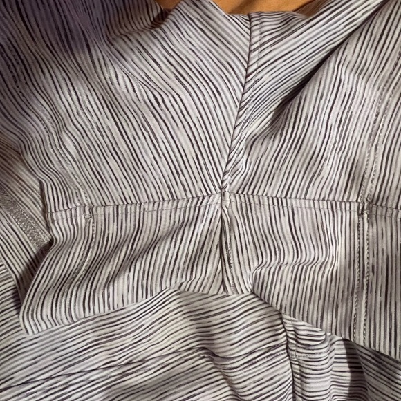 Lululemon shorts - Picture 3 of 3